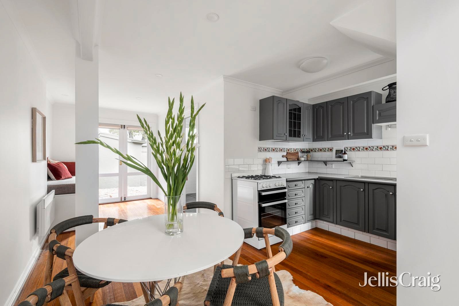 168 Keele Street, Collingwood image 3
