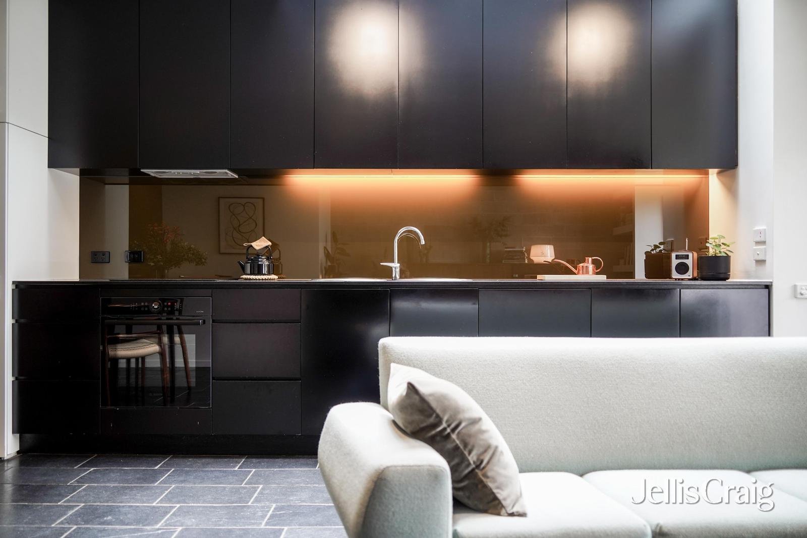 168 Rose Street, Fitzroy image 2