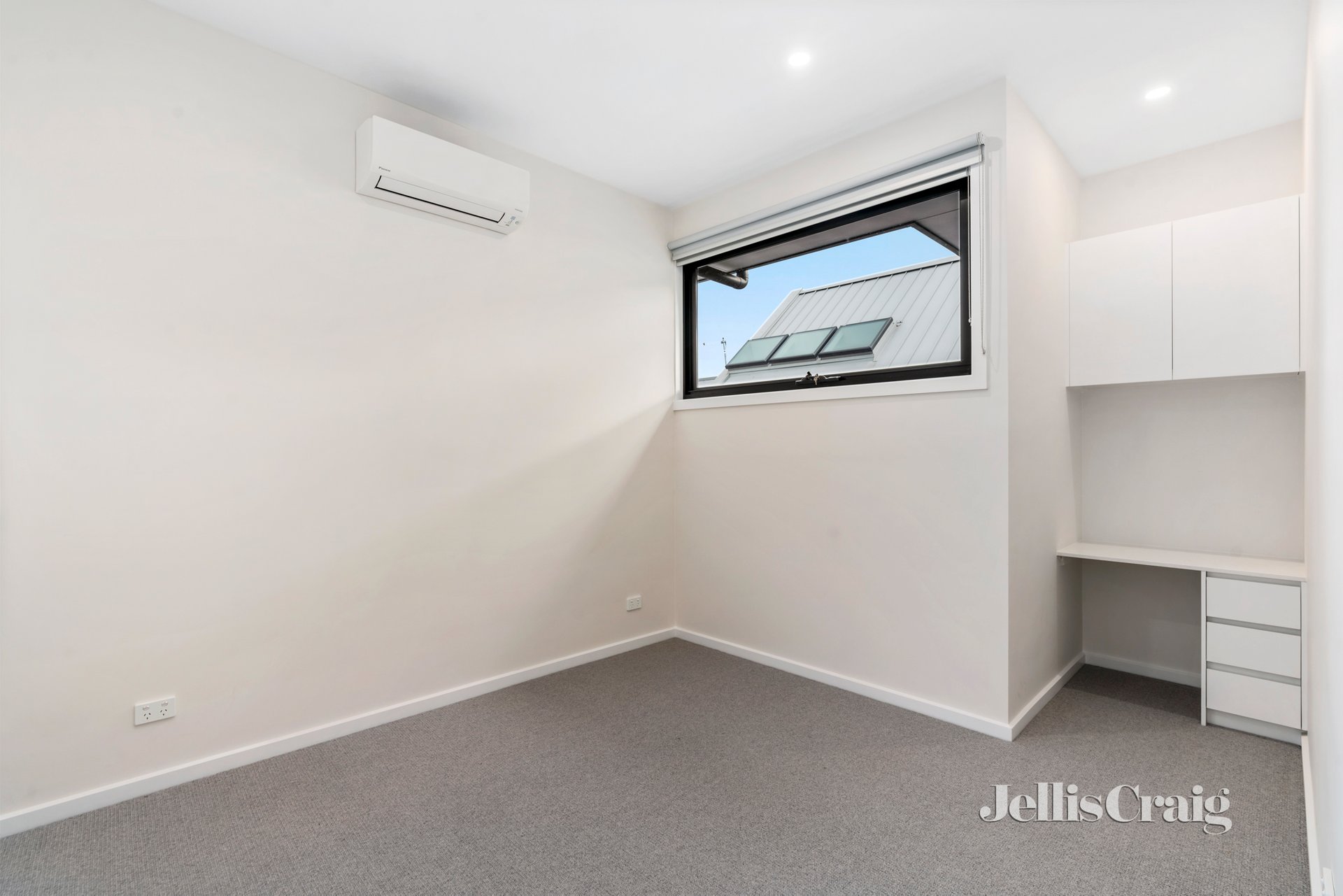 1/68 St James Road, Heidelberg image 6