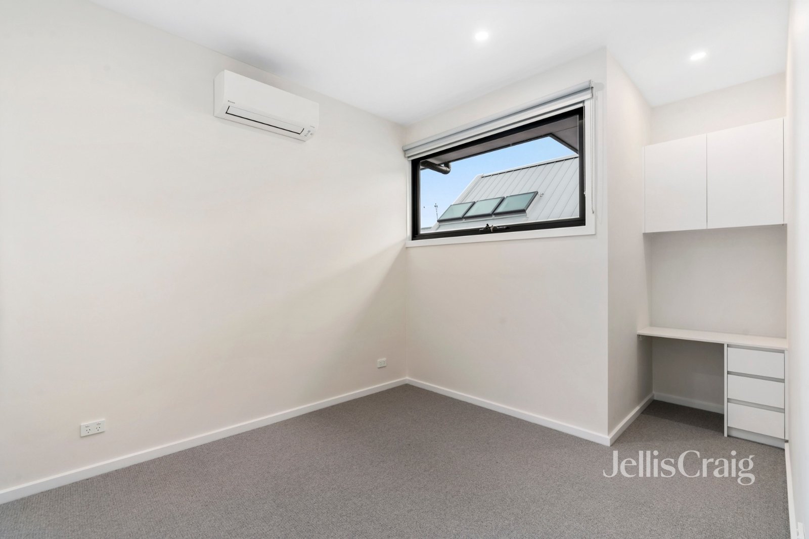 1/68 St James Road, Heidelberg image 6