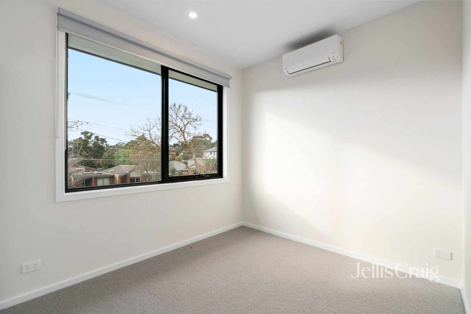 1/68 St James Road, Heidelberg image 8