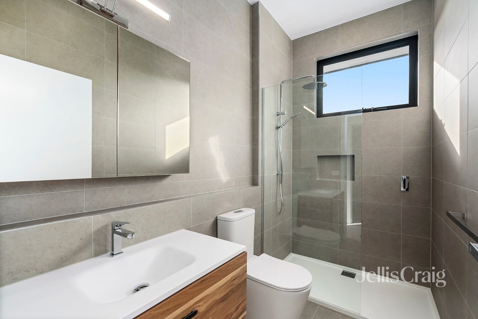 1/68 St James Road, Heidelberg image 9