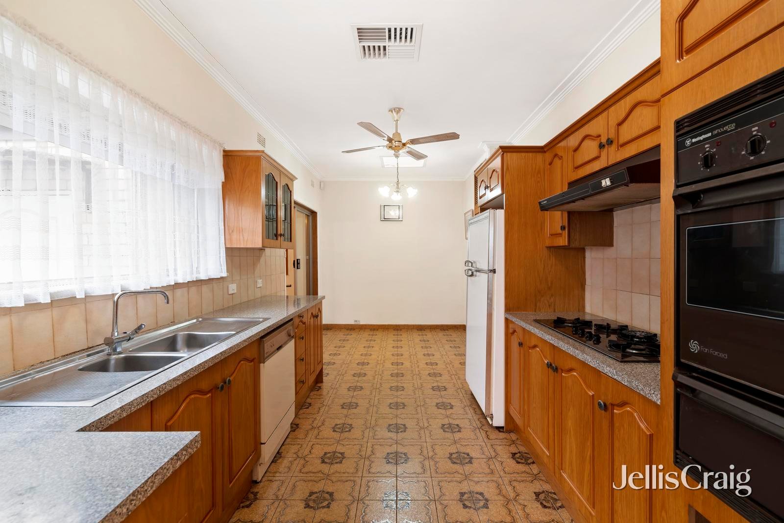 168 Thompsons Road, Bulleen image 6