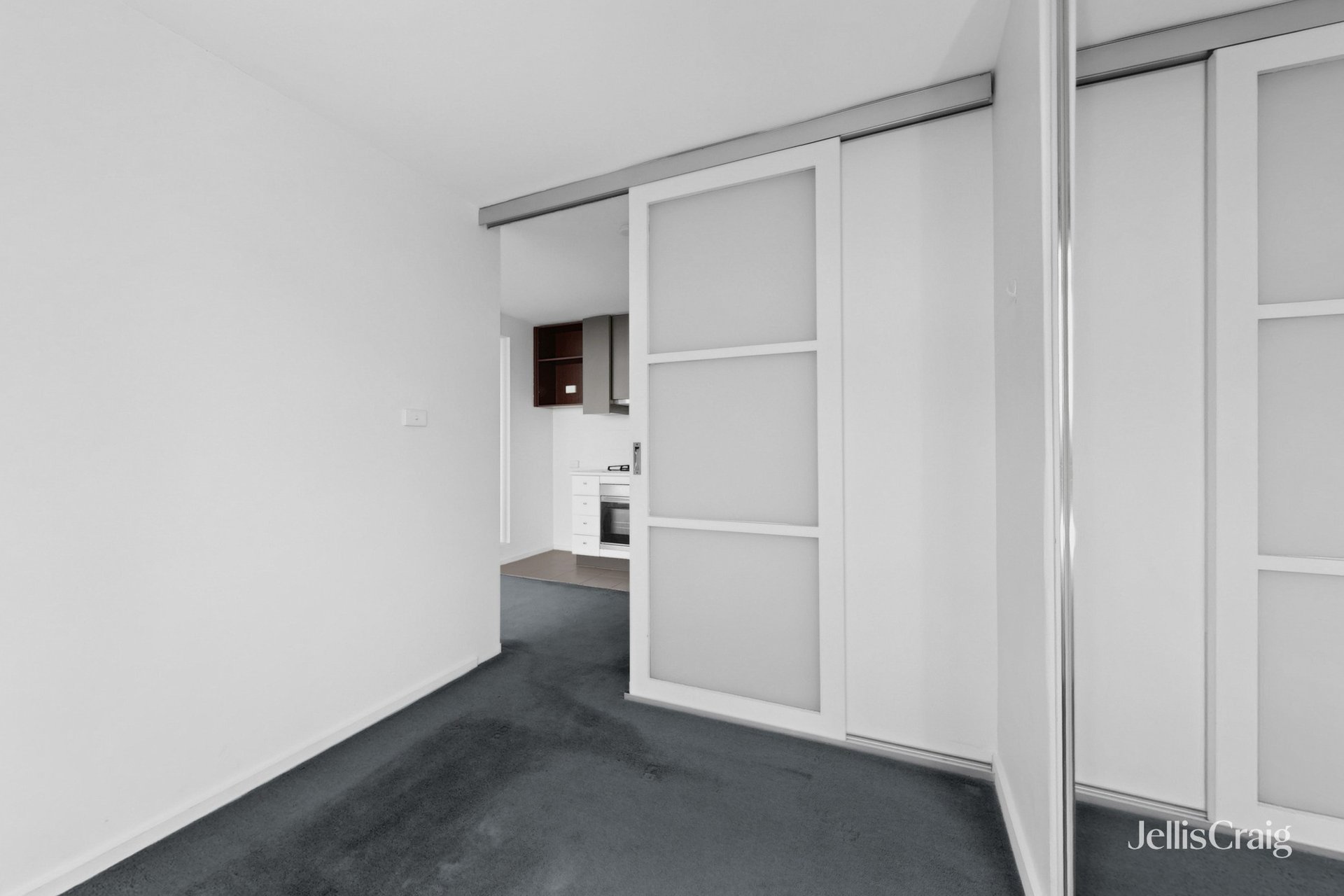 16/89 Denham Street, Hawthorn image 8