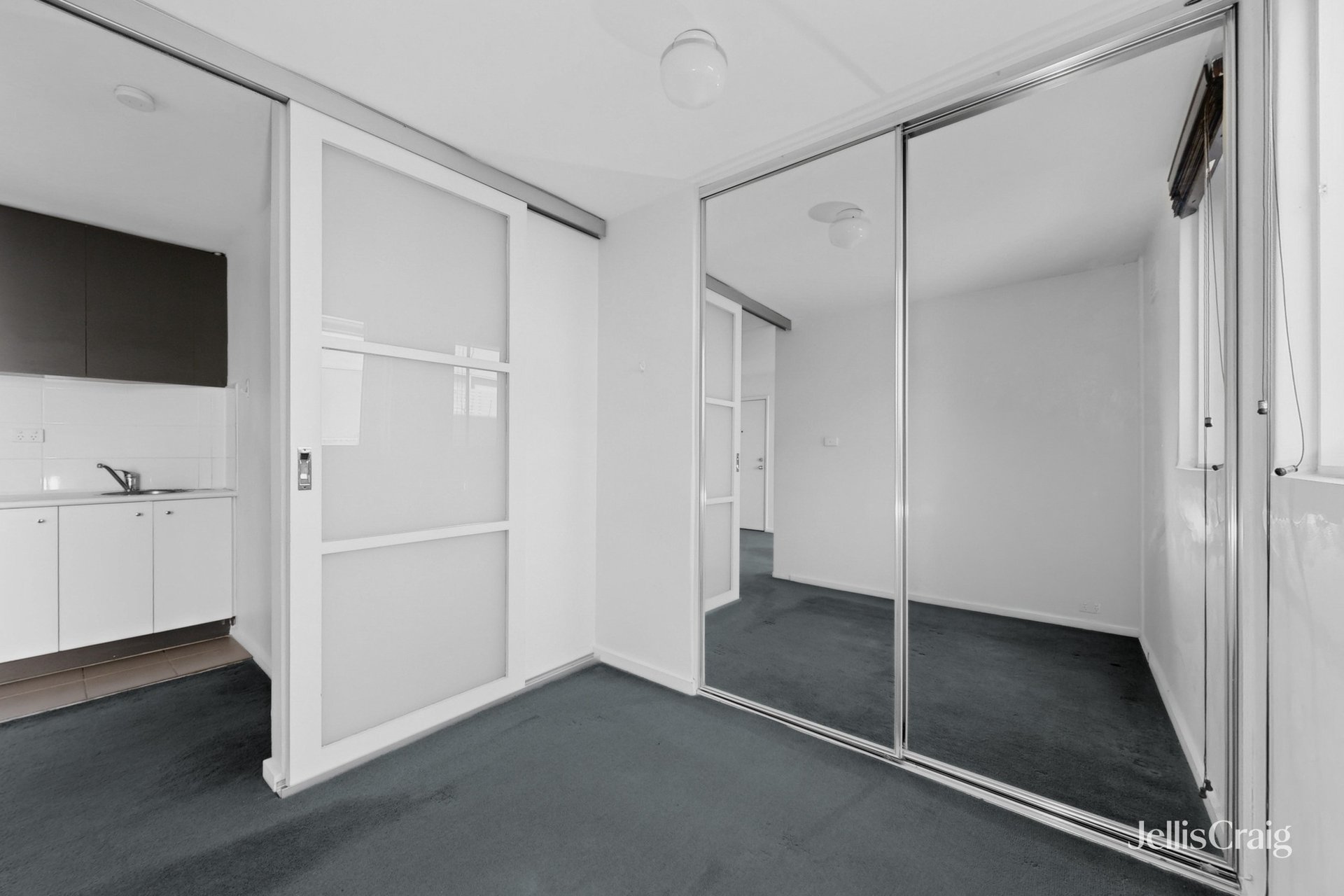 16/89 Denham Street, Hawthorn image 9