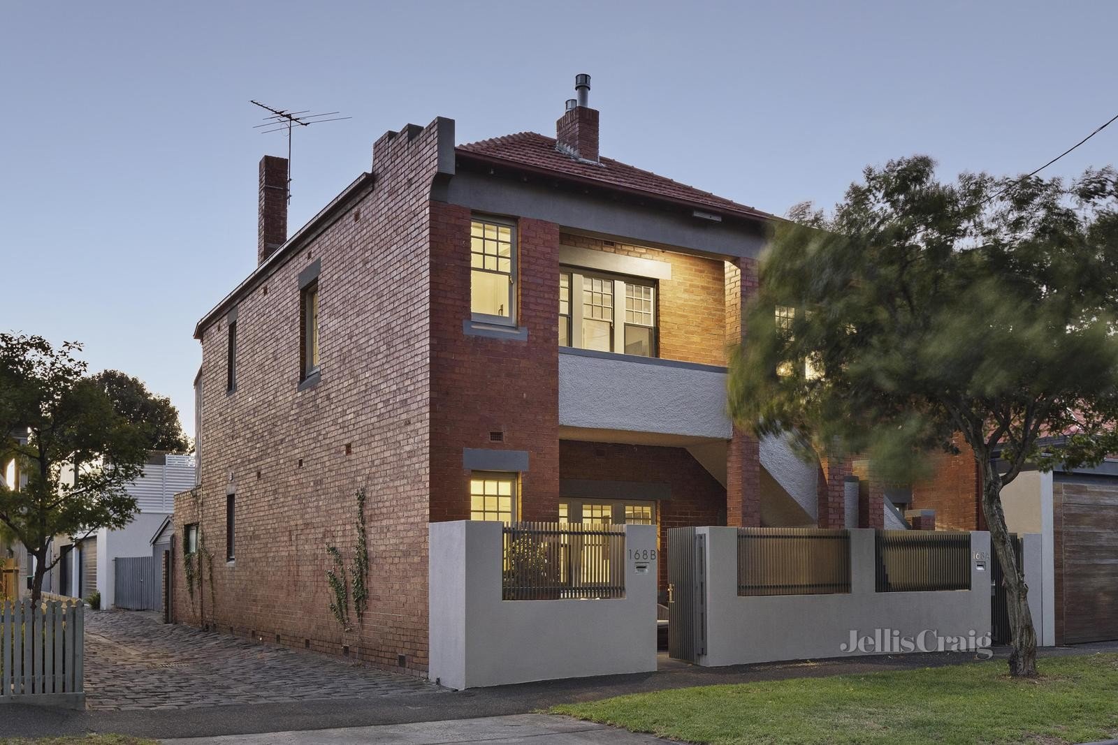 168B Page Street, Middle Park image 1