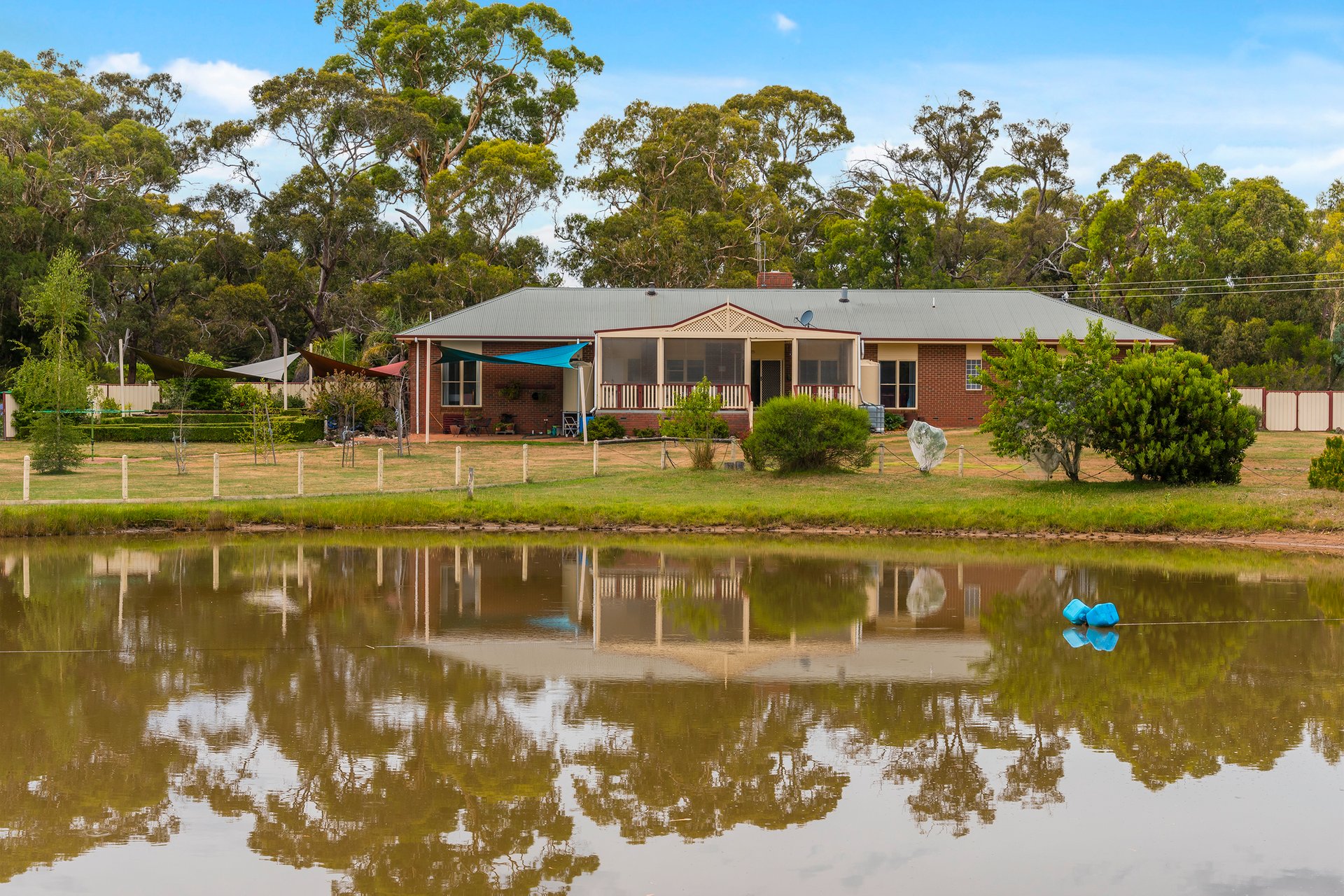 Property Gallery Thumbnail 4