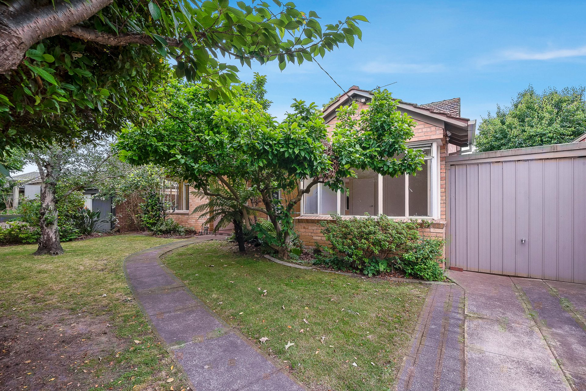 Property Gallery - Main Image