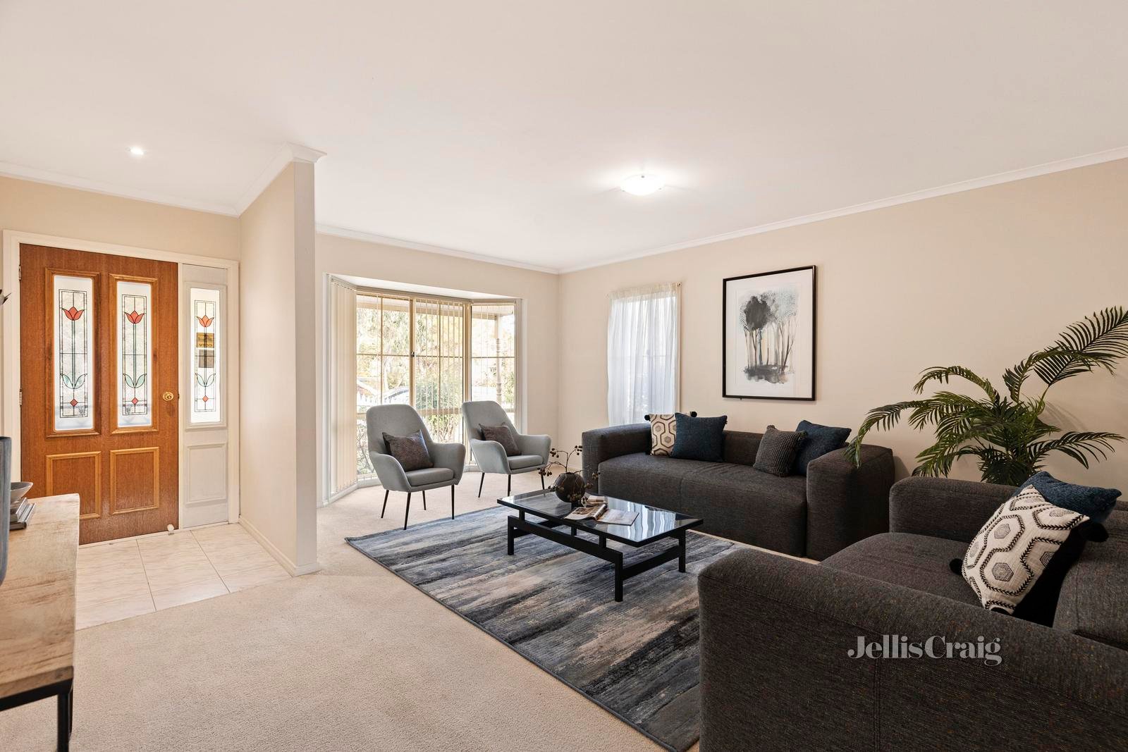 1/69 Mount Dandenong Road, Croydon image 2