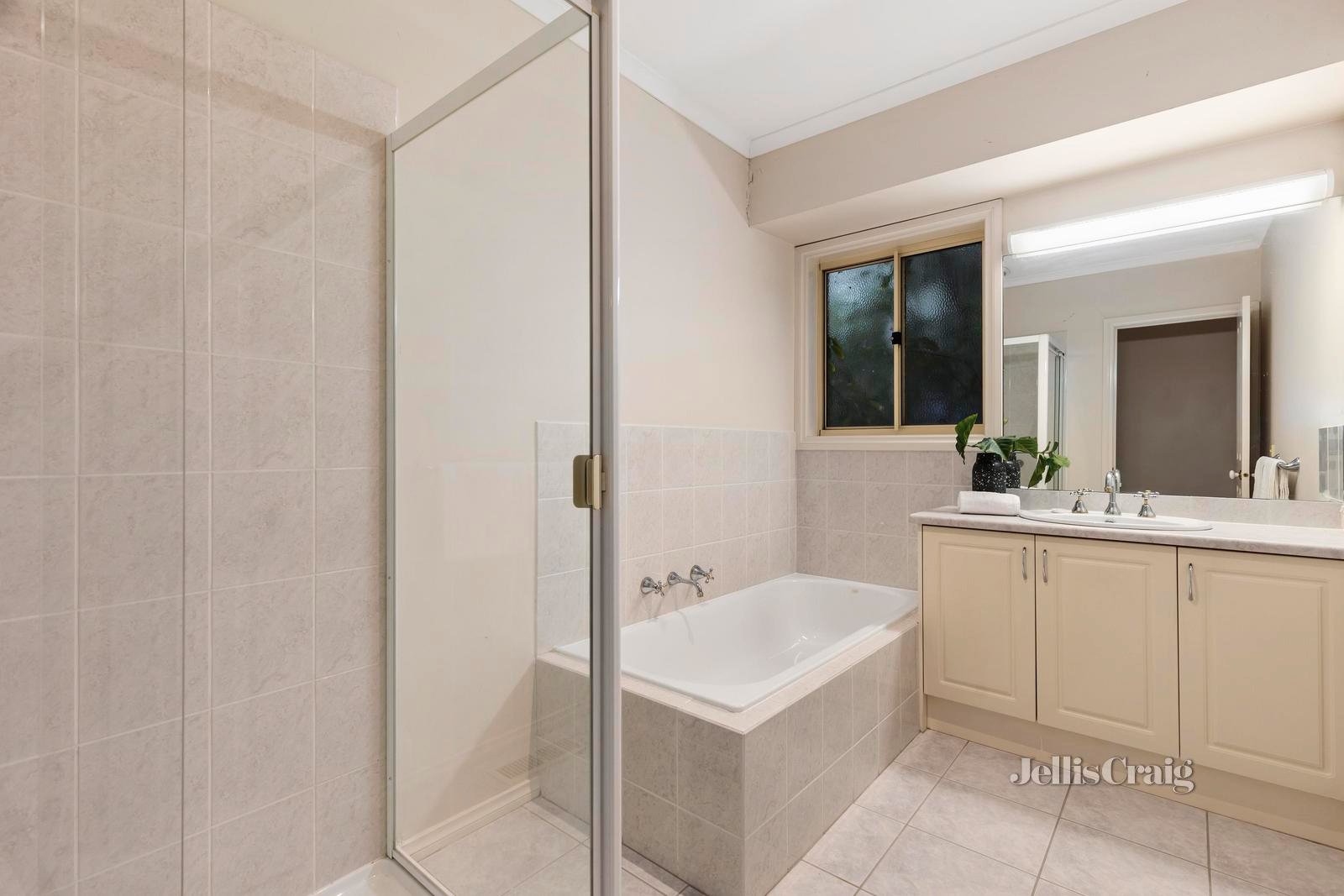 1/69 Mount Dandenong Road, Croydon image 7