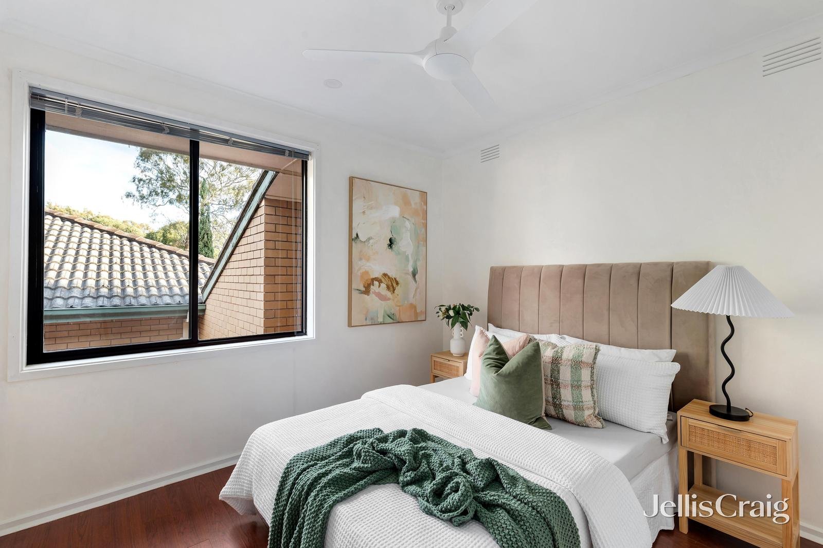 1/69 Nell Street, Greensborough image 8