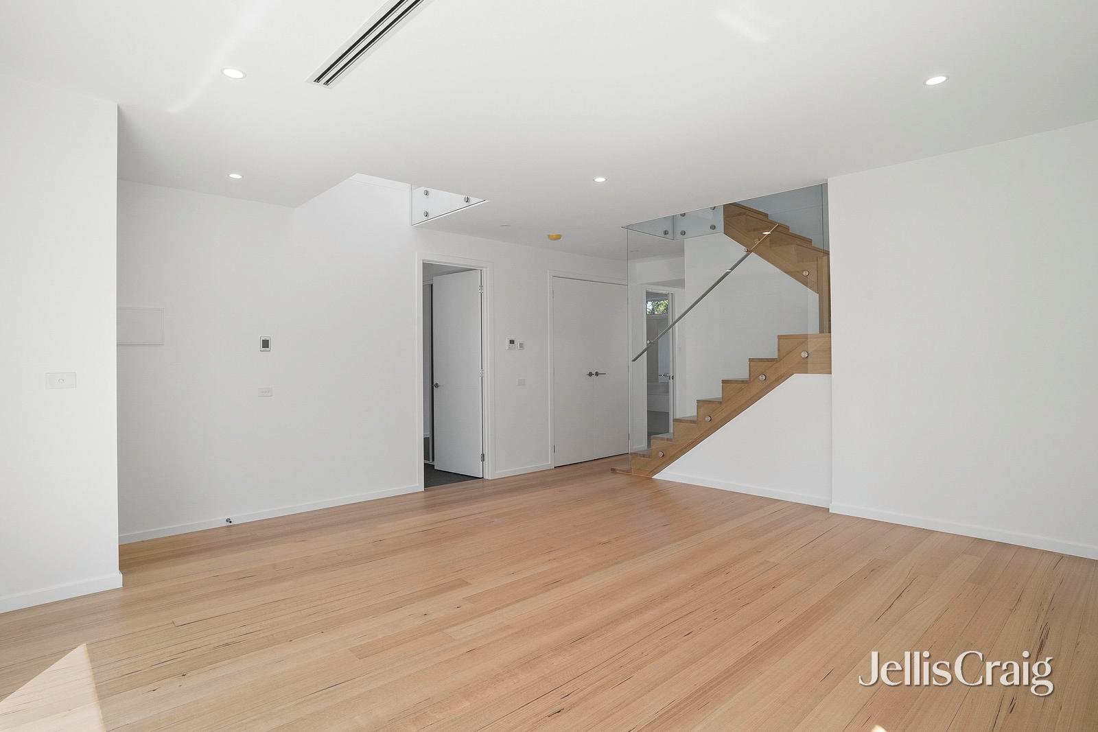 1/69 Park Crescent, Williamstown North image 5