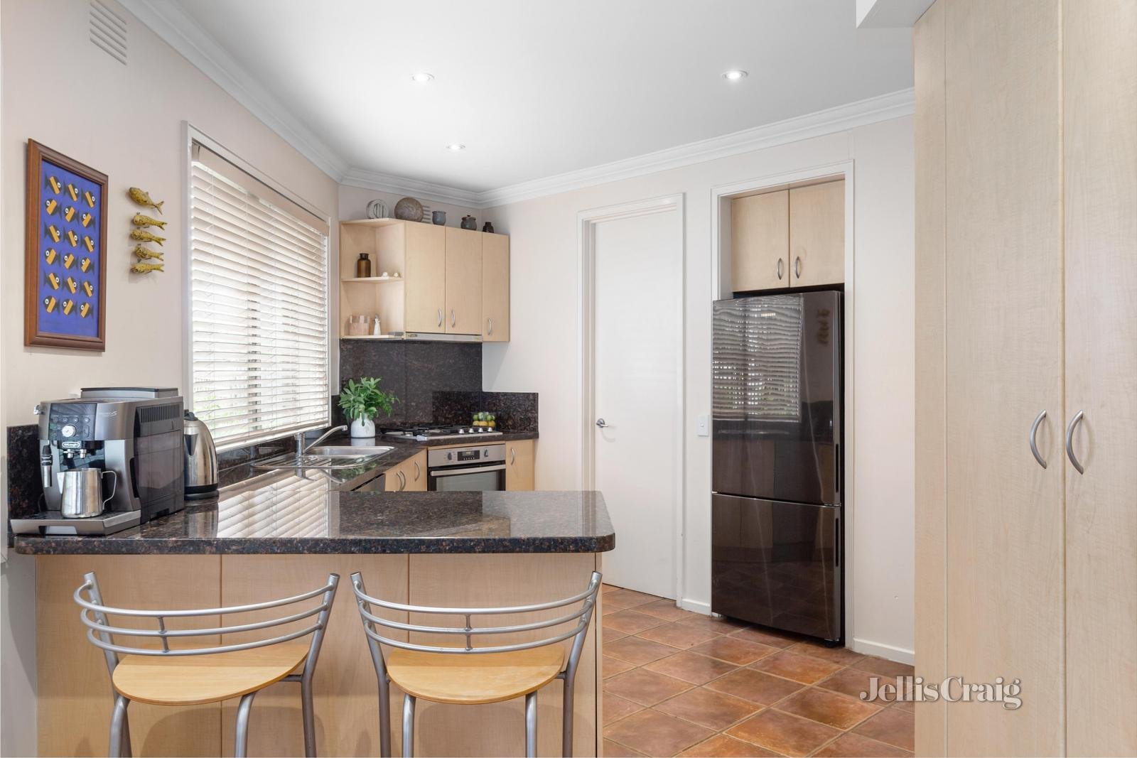 1/694-696 Riversdale Road, Camberwell image 6