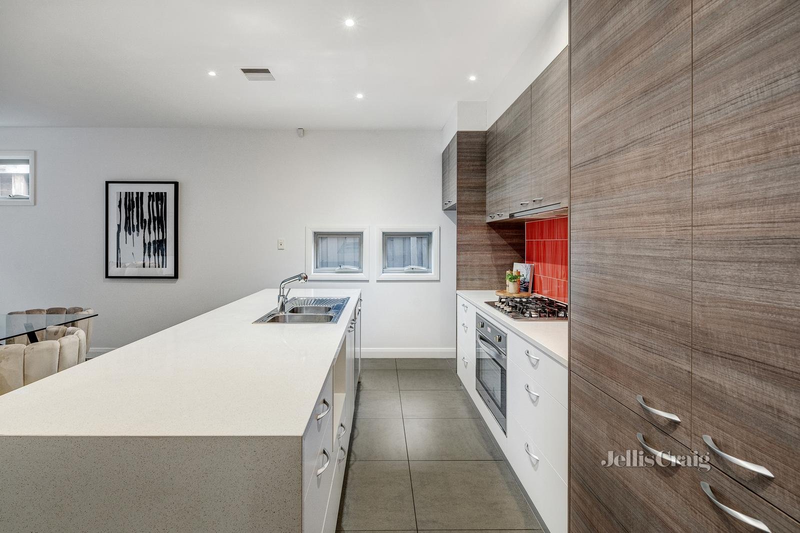 16A Anderson Avenue, Bentleigh East image 6