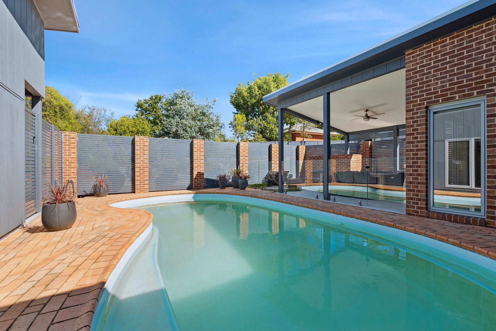 16A Baird Street, Castlemaine image 2