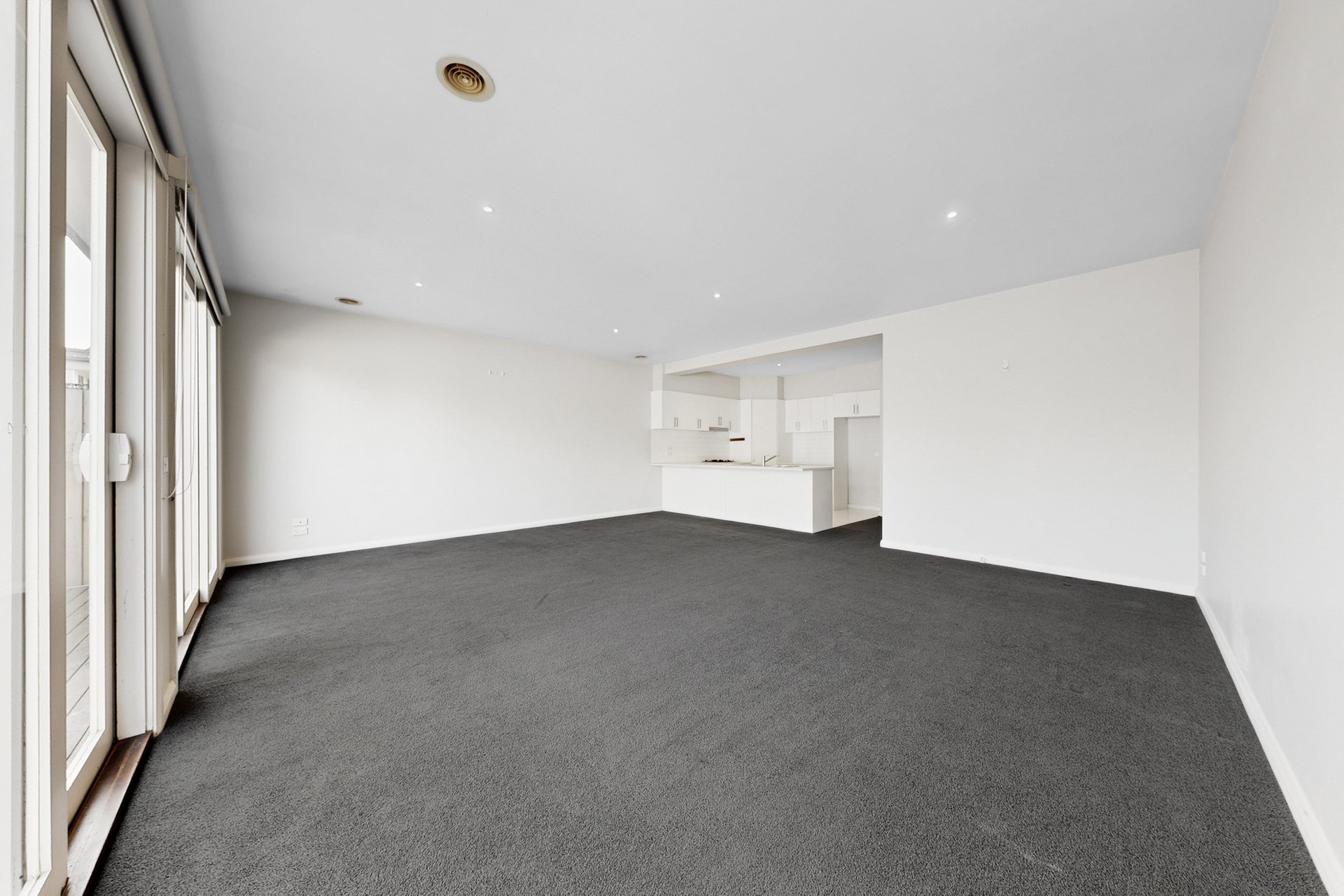 16A Edmanson Avenue, Brighton image 4