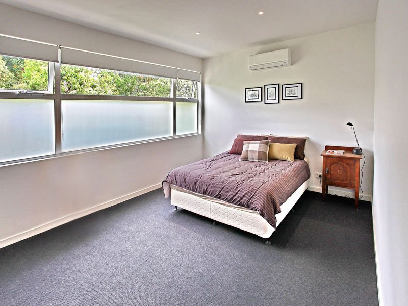 16A Fawkner Street, St Kilda image 9