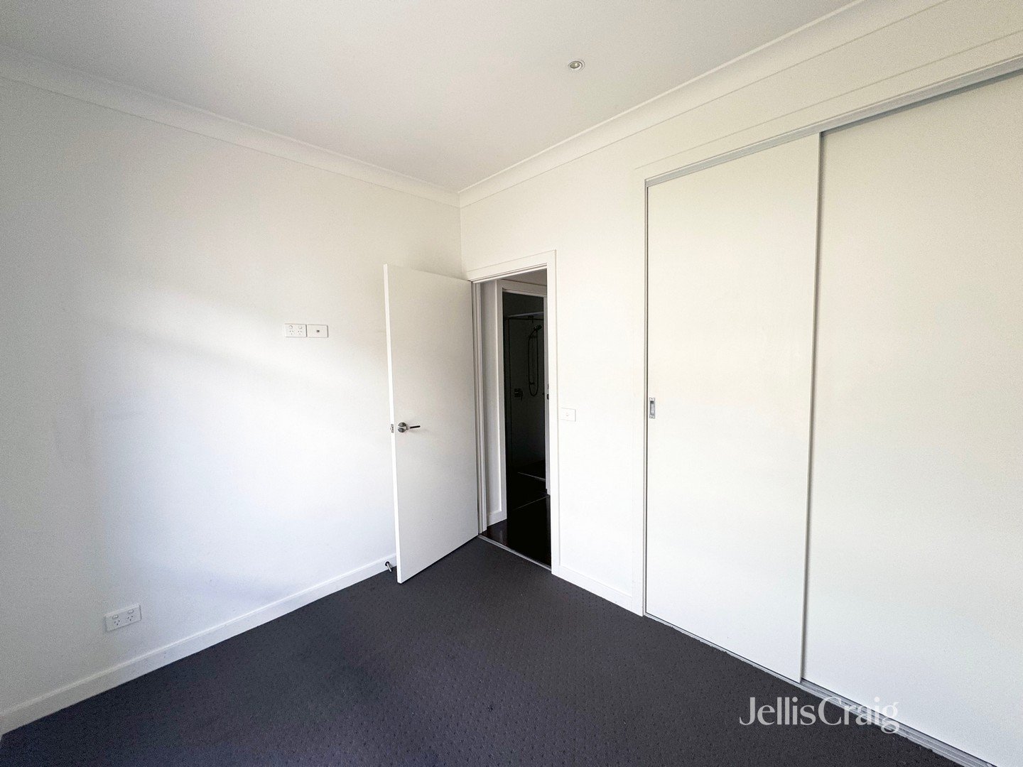 16A Fraser Street, Brunswick image 5