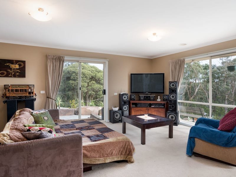 16A Gardner Parade, Mount Evelyn image 2