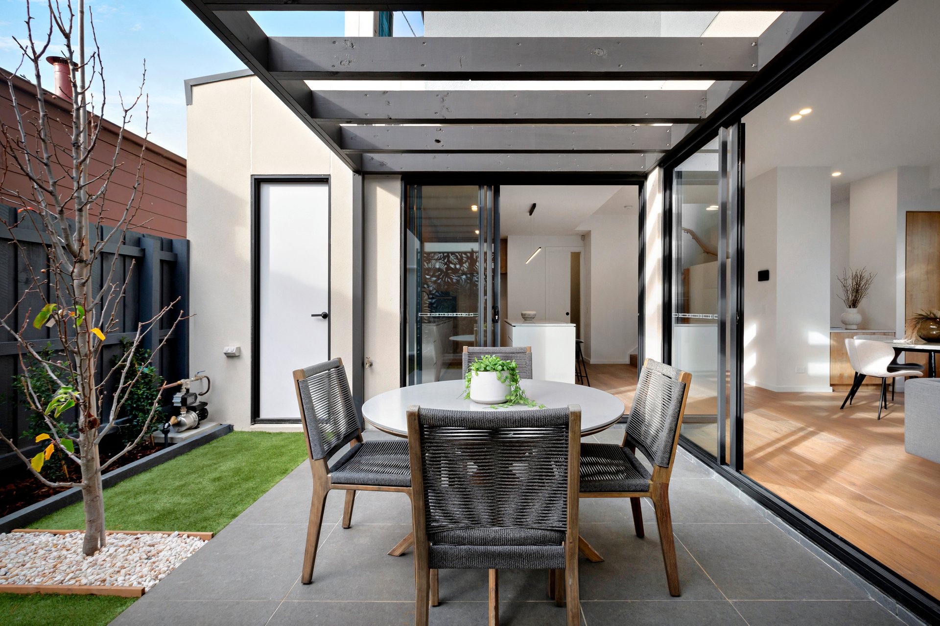 Property Gallery Thumbnail 4