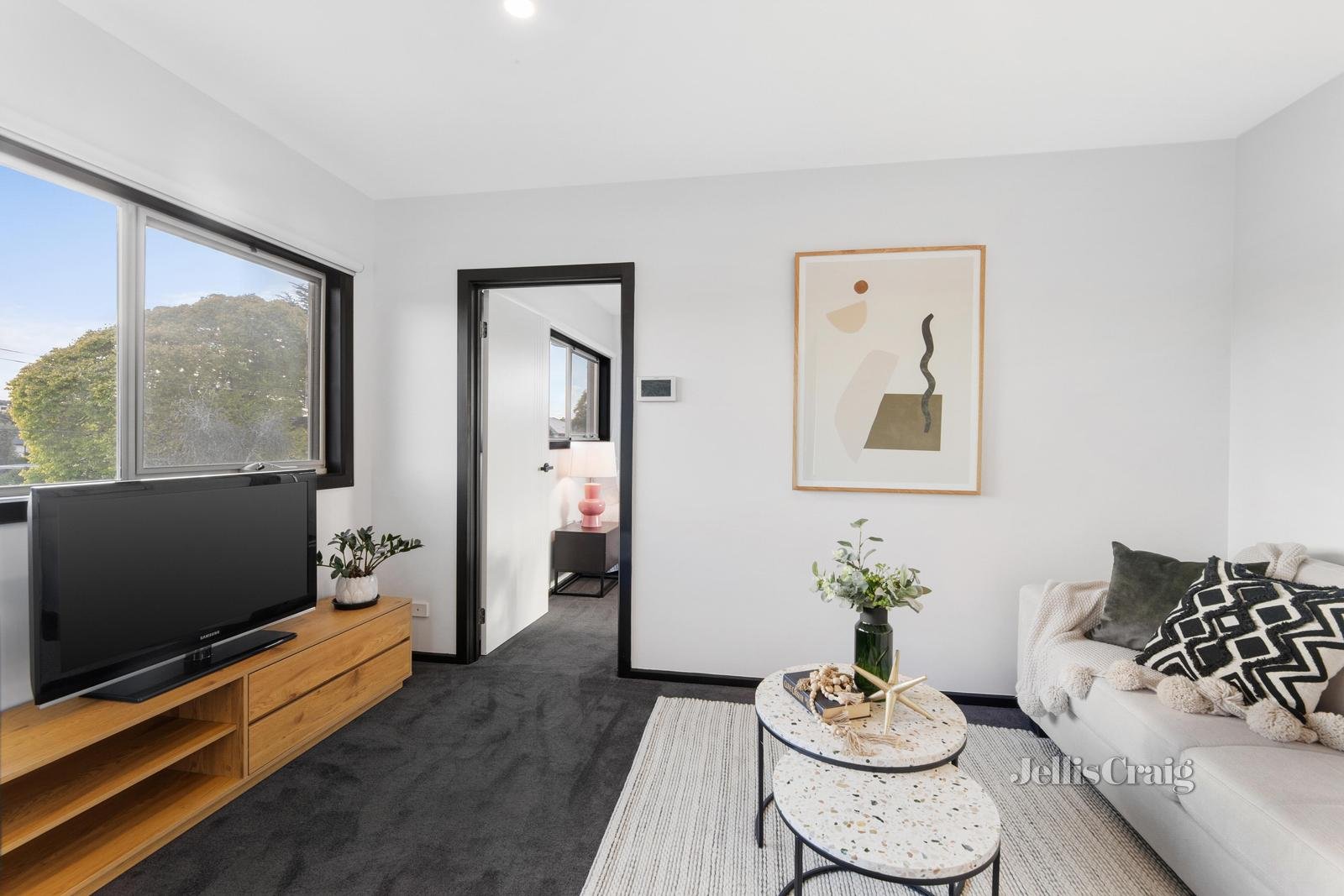 16A Hunsford Avenue, Notting Hill image 7