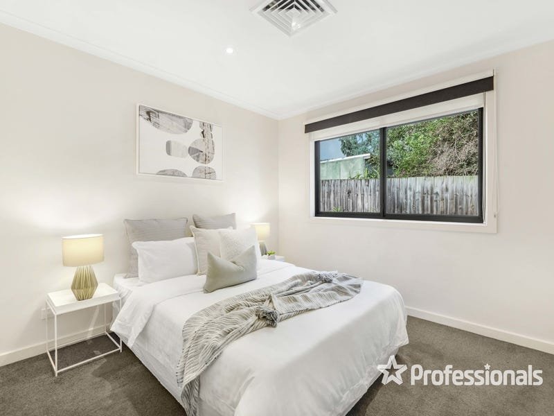 16A Lockhart Court, Kilsyth image 9