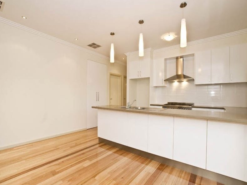 Property Gallery Thumbnail 2