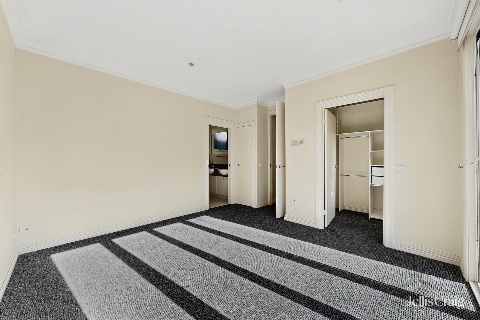 16A Mangan Street, Balwyn image 7