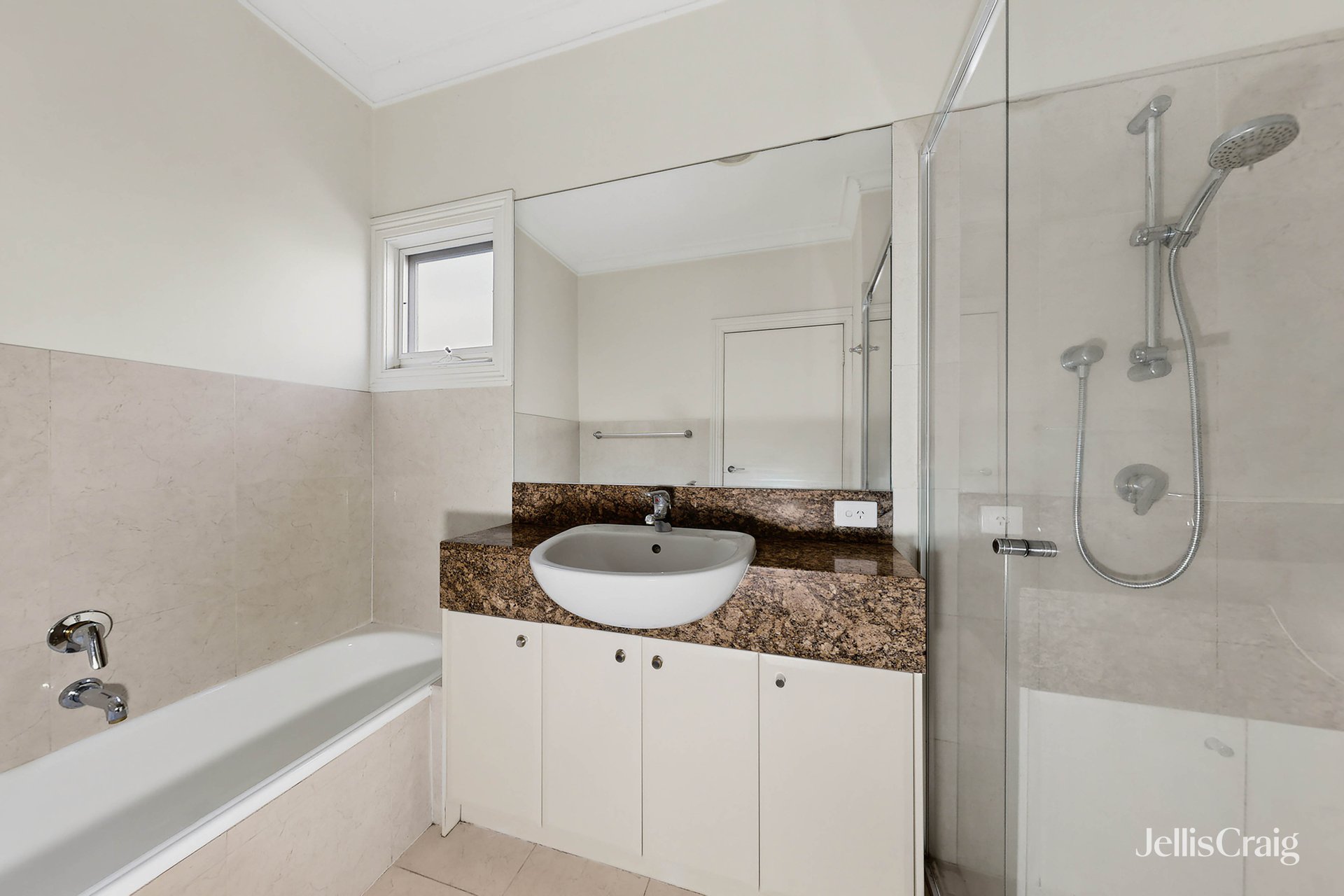 16A Mangan Street, Balwyn image 9