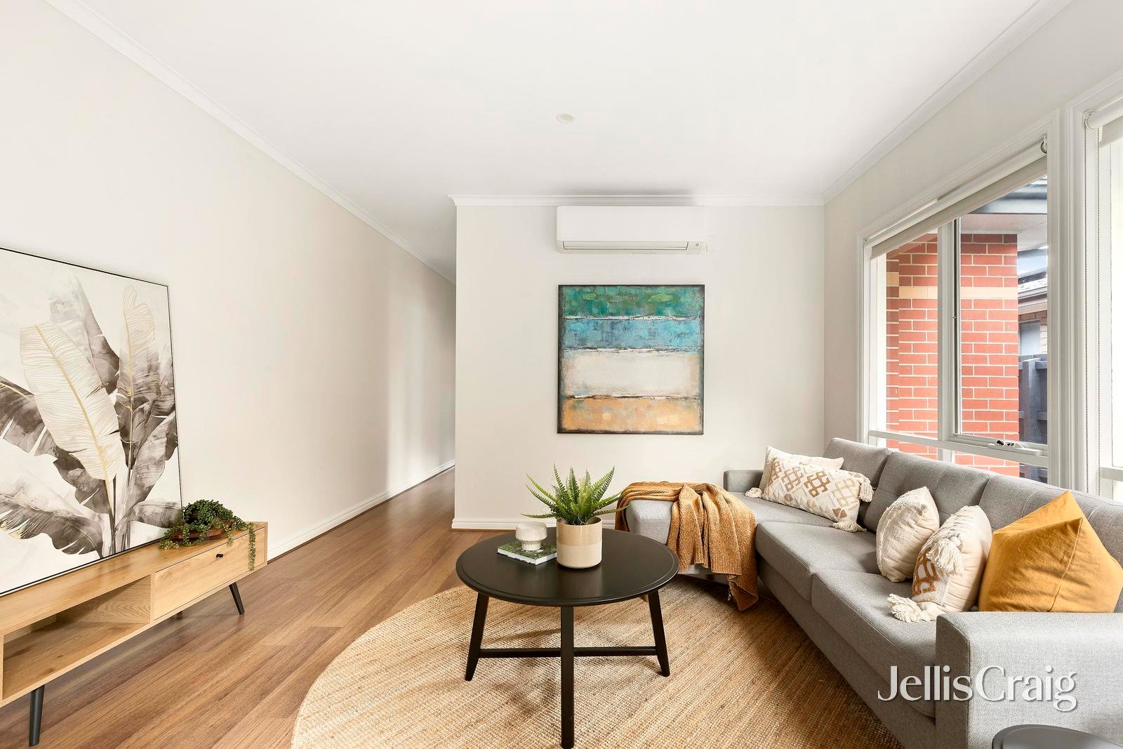 16a St Kinnord Street, Aberfeldie image 3