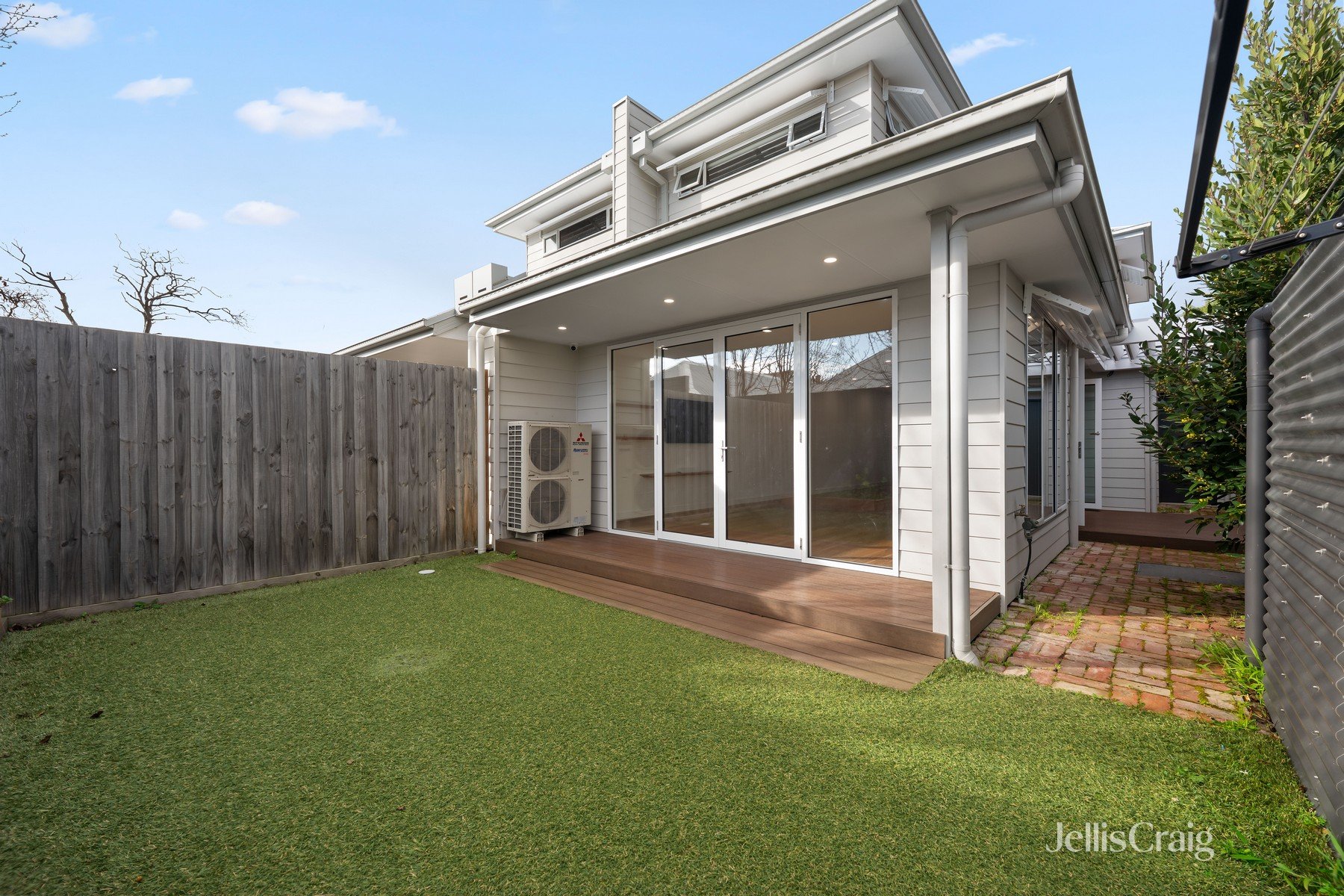 16B Avondale Road, Preston image 10