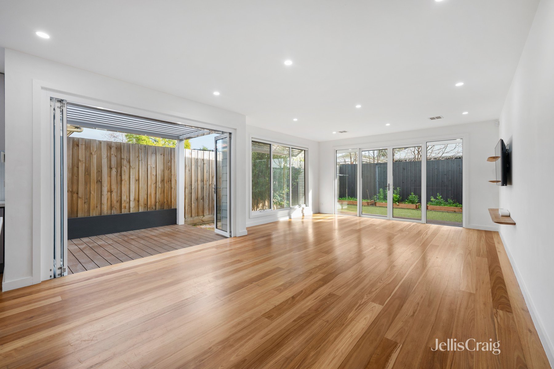 16B Avondale Road, Preston image 3