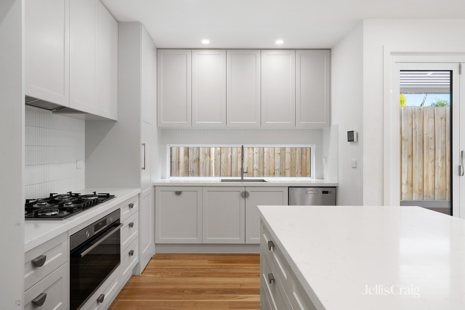 16B Avondale Road, Preston image 5