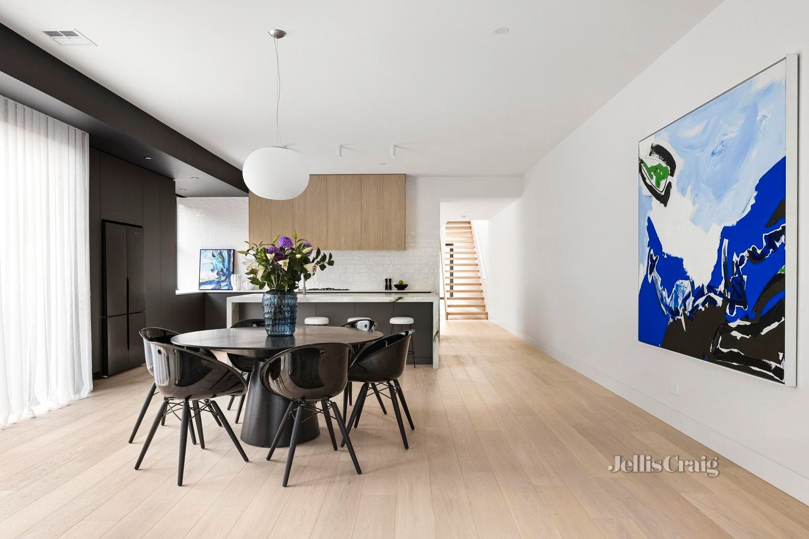 16B Foster Avenue, Glen Huntly image 3