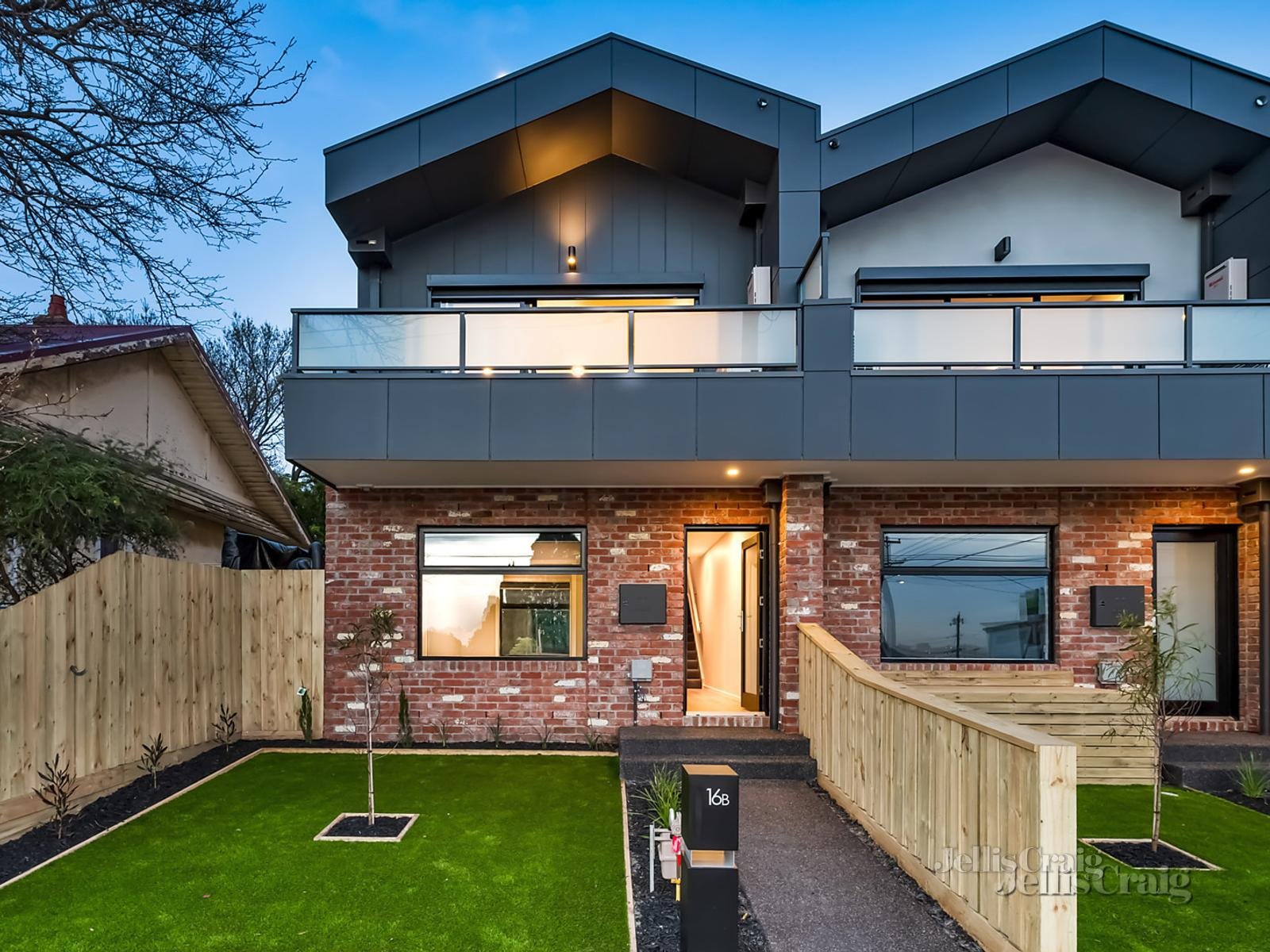16B Melville Road, Brunswick West image 1