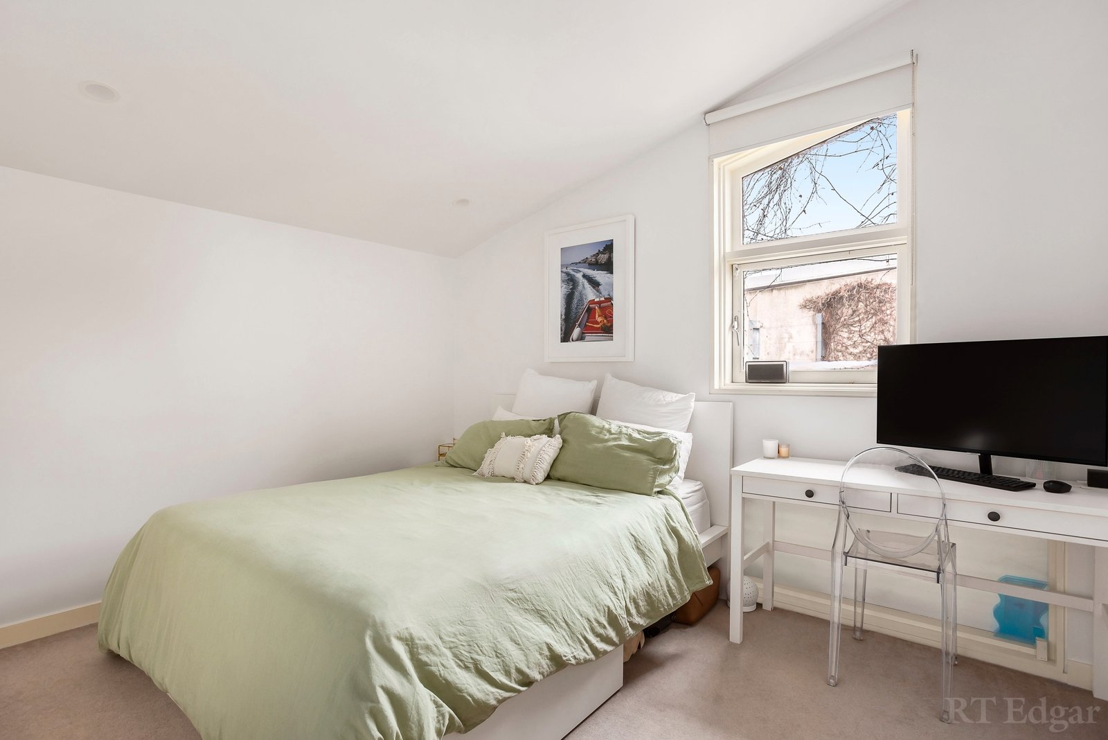 Property Gallery Thumbnail 7