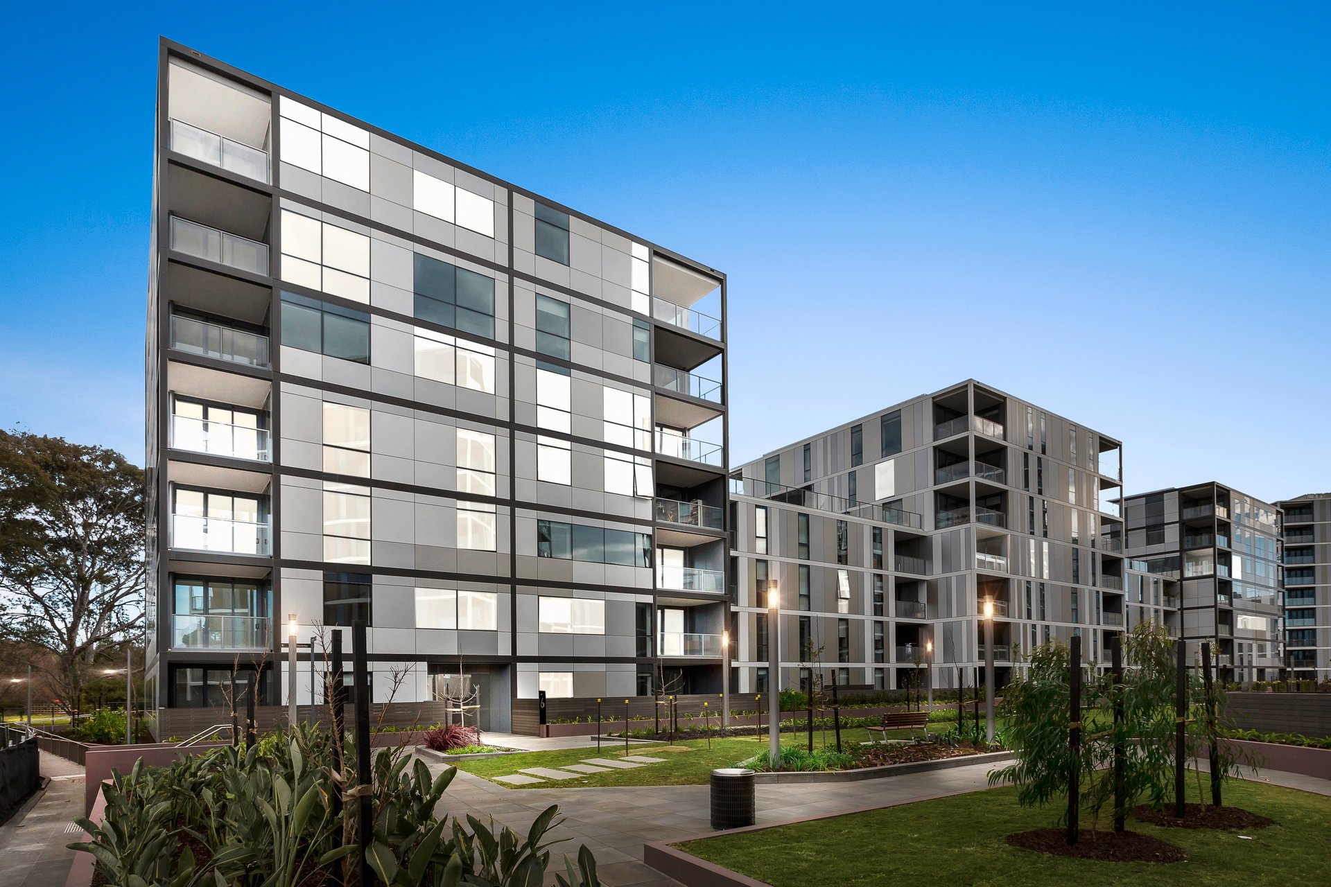 Property Gallery Thumbnail 9