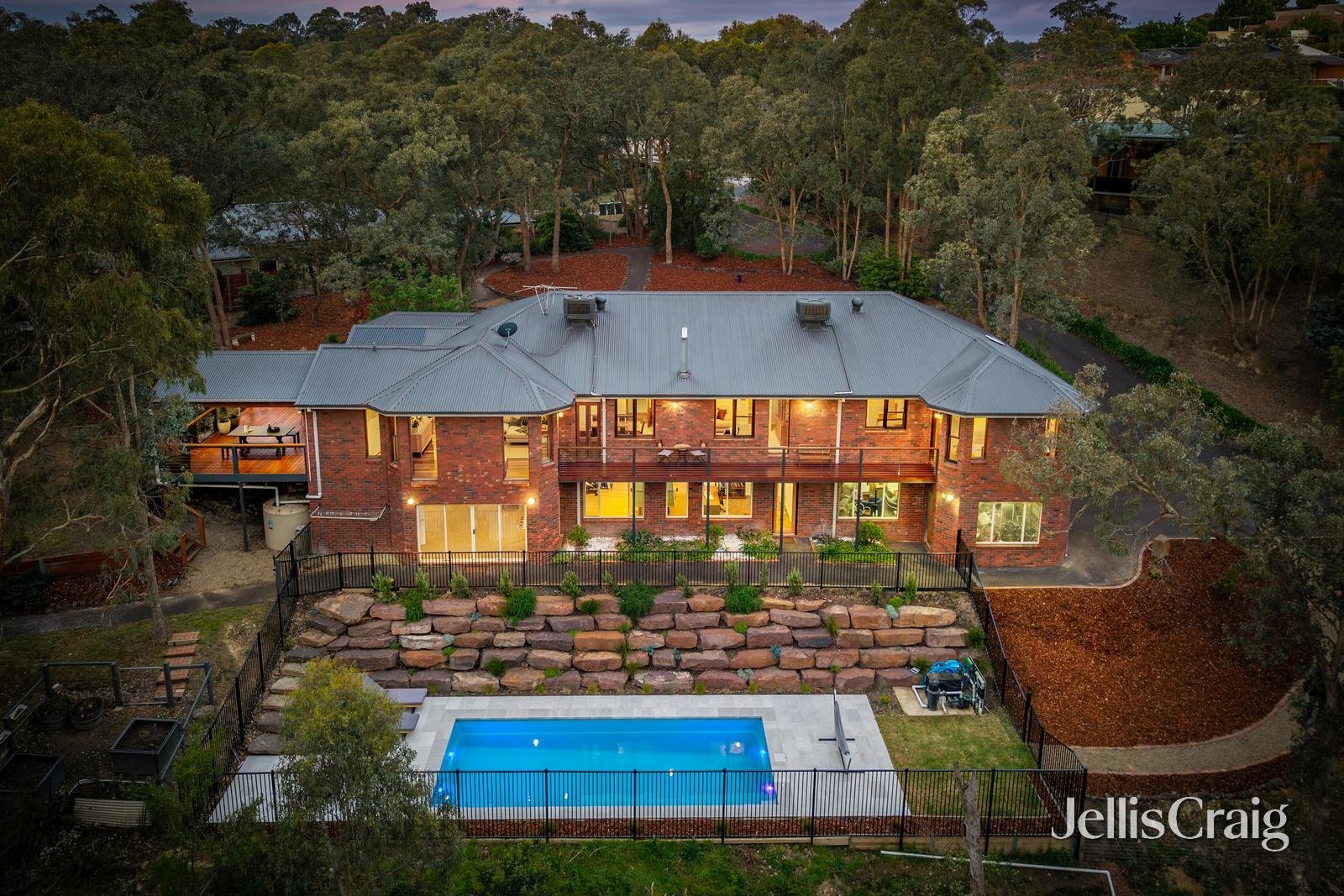 17-19 Delatite Court, Warrandyte South image 3