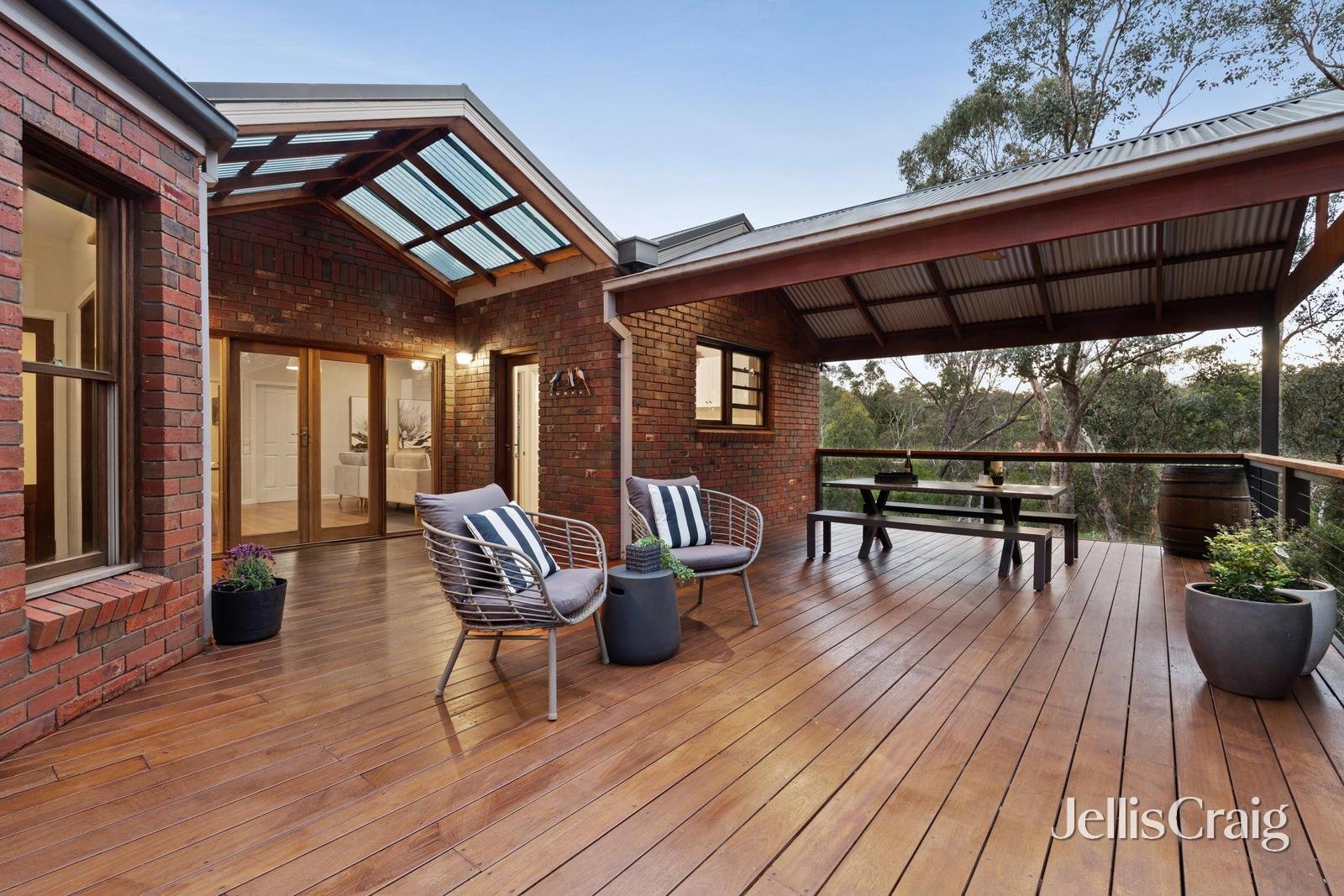 17-19 Delatite Court, Warrandyte South image 5