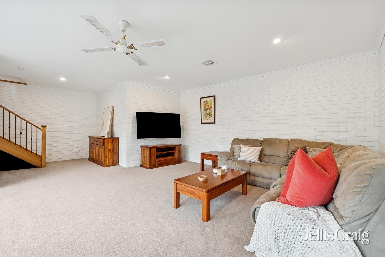 17-19 Delatite Court, Warrandyte South image 11