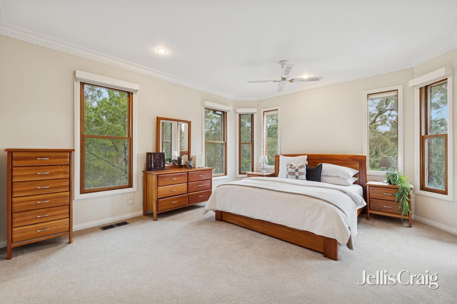 17-19 Delatite Court, Warrandyte South image 14