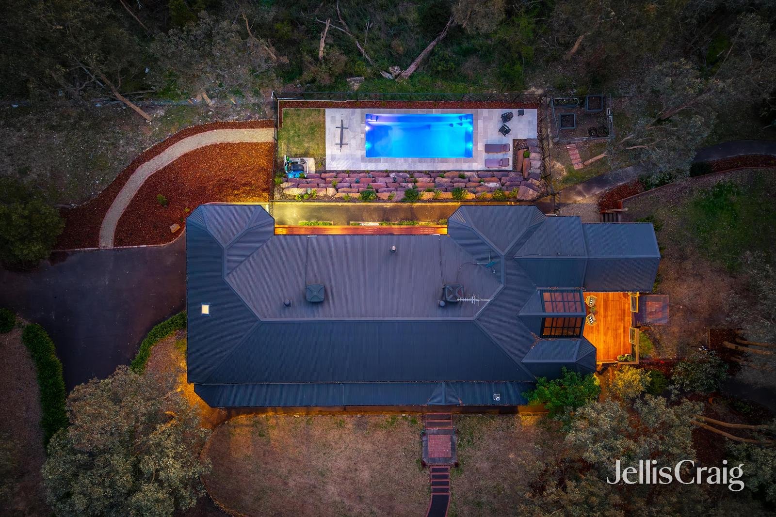 17-19 Delatite Court, Warrandyte South image 24