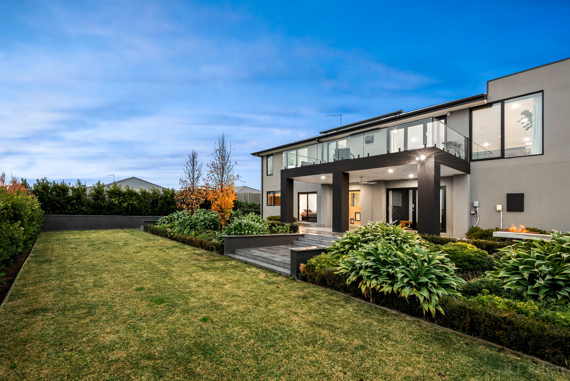 Property Gallery Thumbnail 3