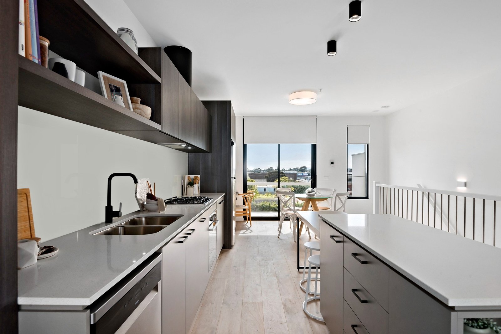 Property Gallery Thumbnail 3