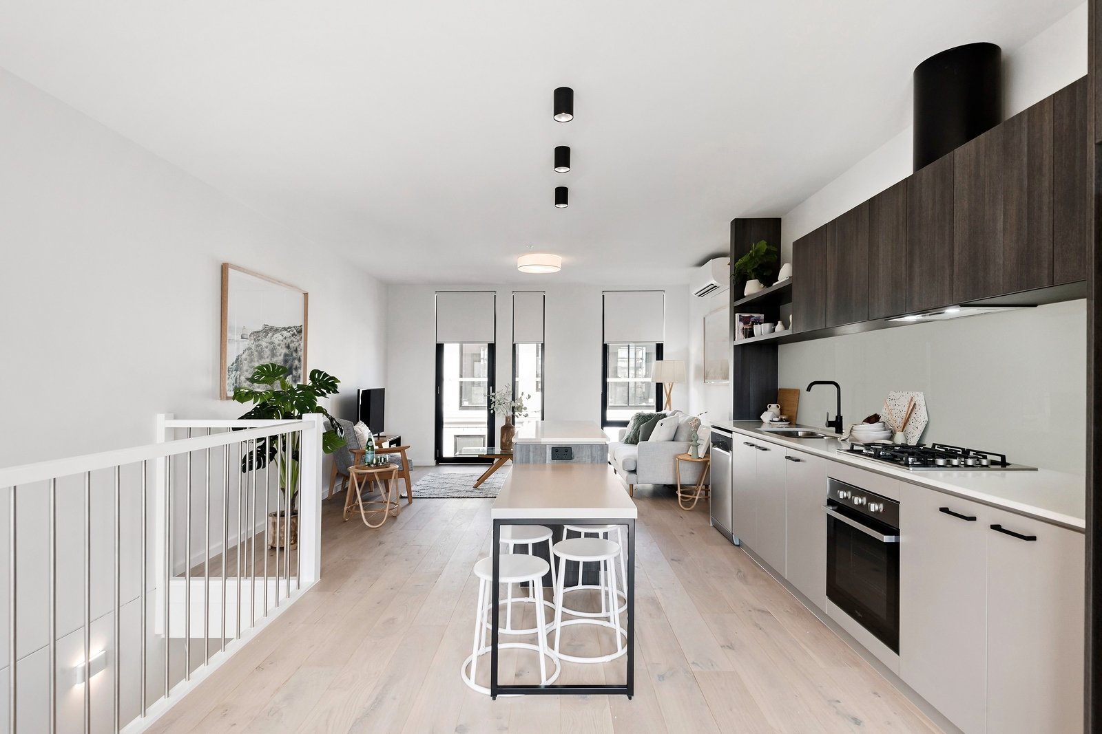 Property Gallery Thumbnail 6