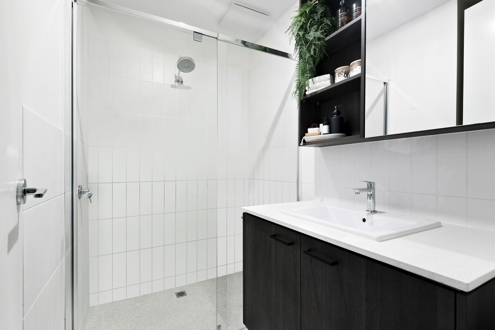 Property Gallery Thumbnail 8