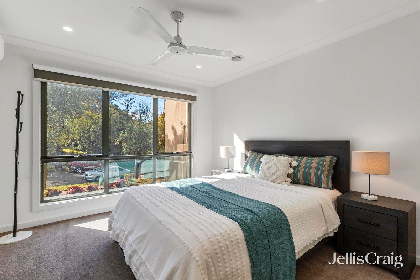 1/7-8 Seaton Court, Mount Waverley image 7