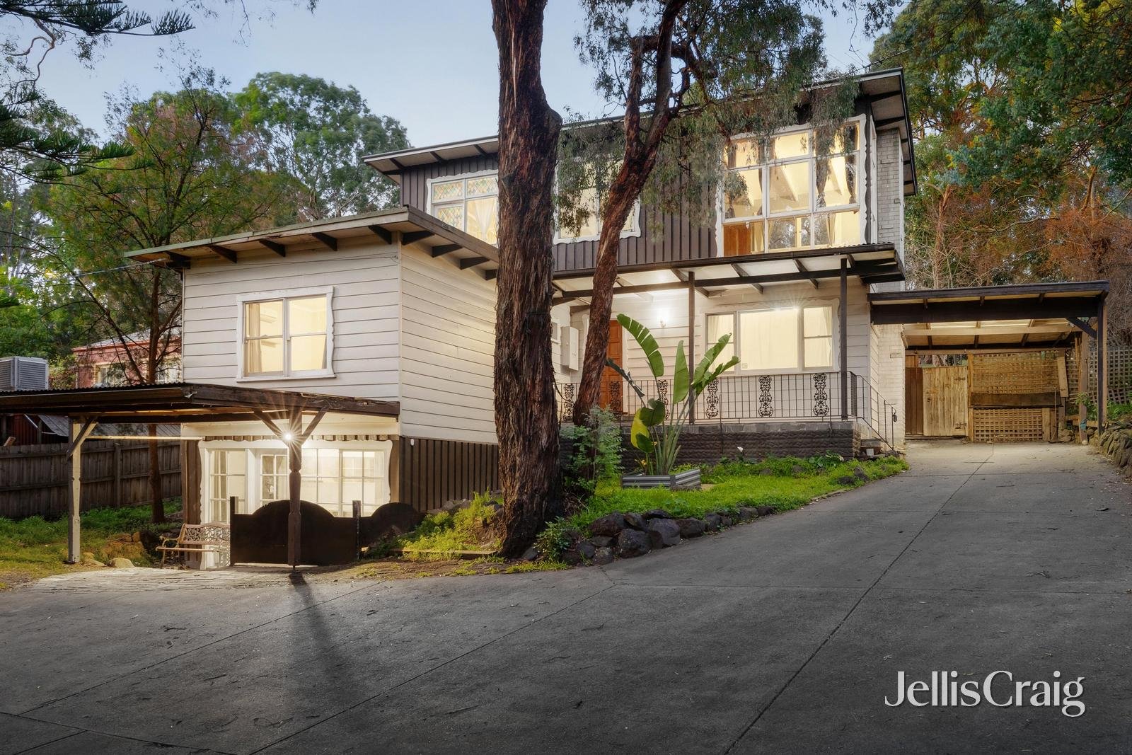17 Albion Crescent, Greensborough image 1