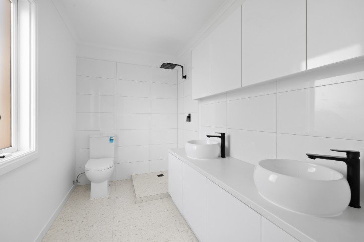 17 Albion Street, South Yarra image 8