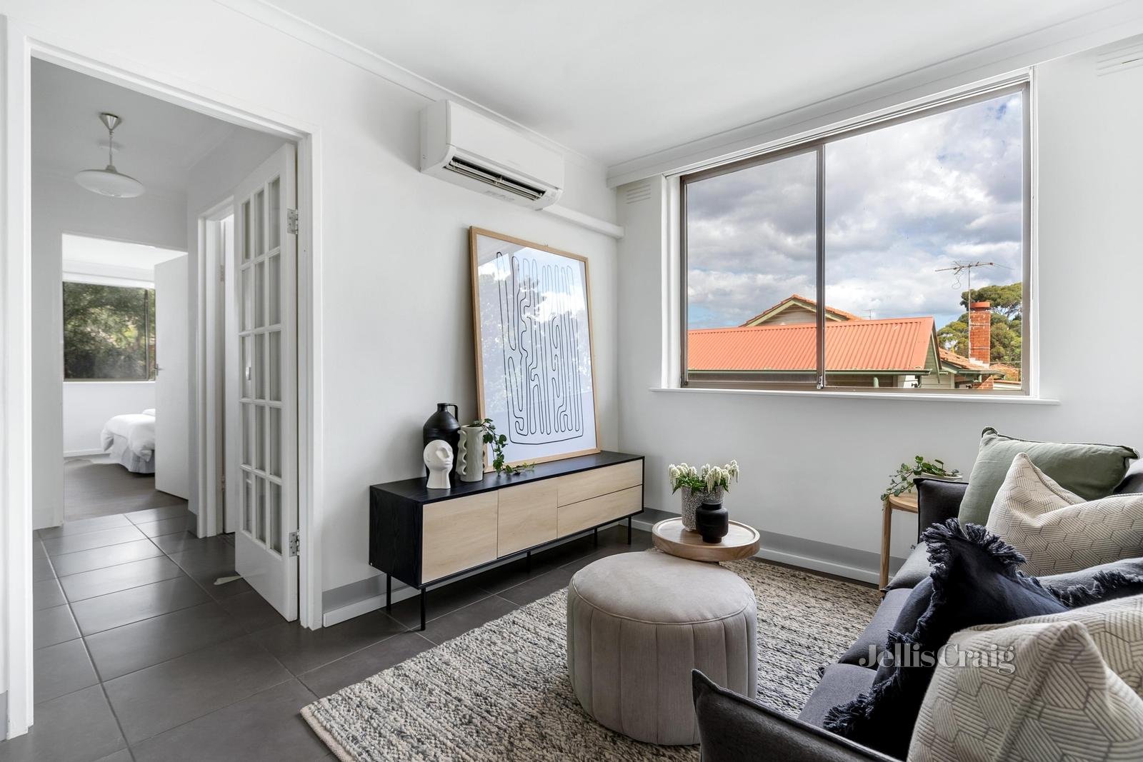 1/7 Allard Street, Brunswick West image 3